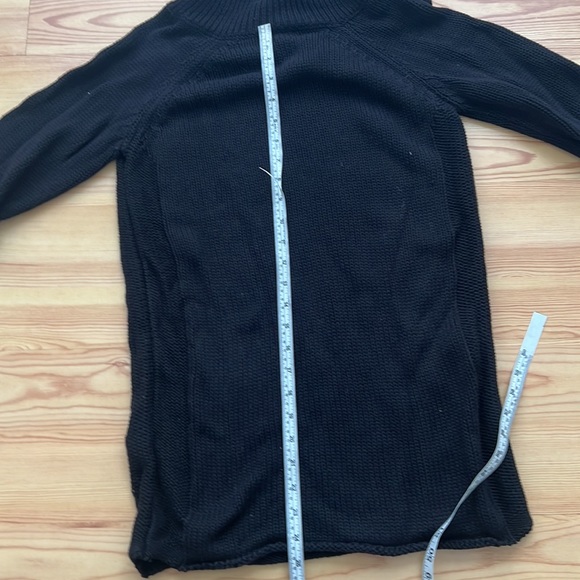 Guess woman’s sweater size M like new - Picture 5 of 5